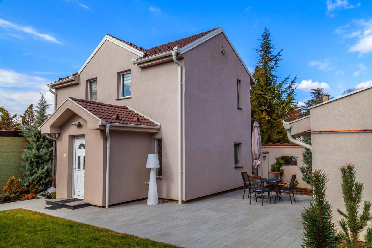 Dc Executive Homes Novi Sad Ngoại thất bức ảnh
